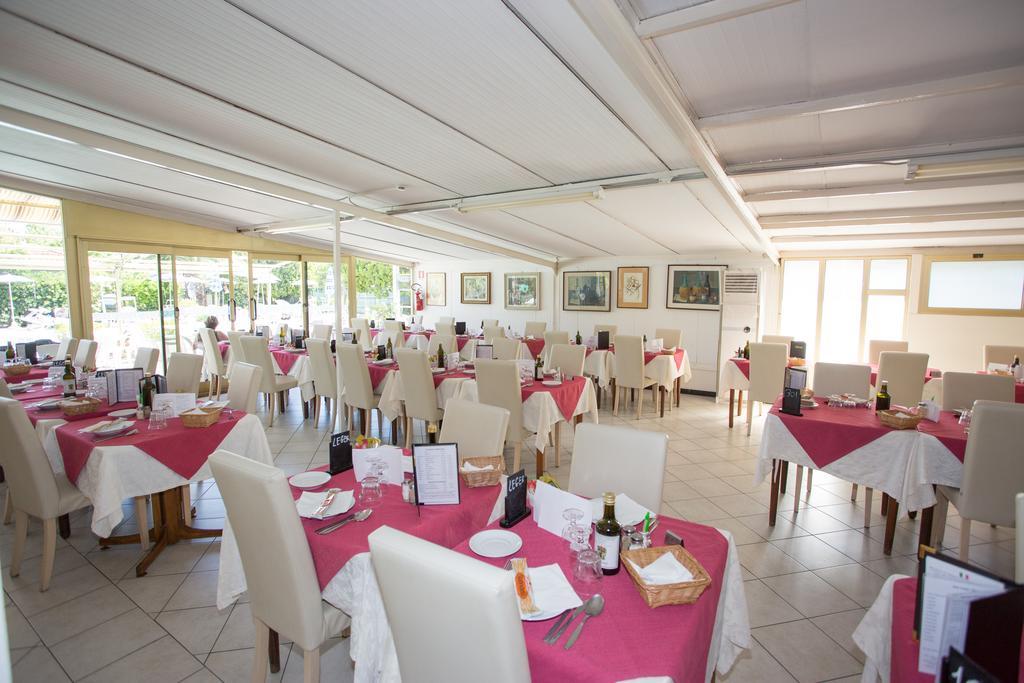 Hotel Delle Mimose Diano Marina Exterior photo